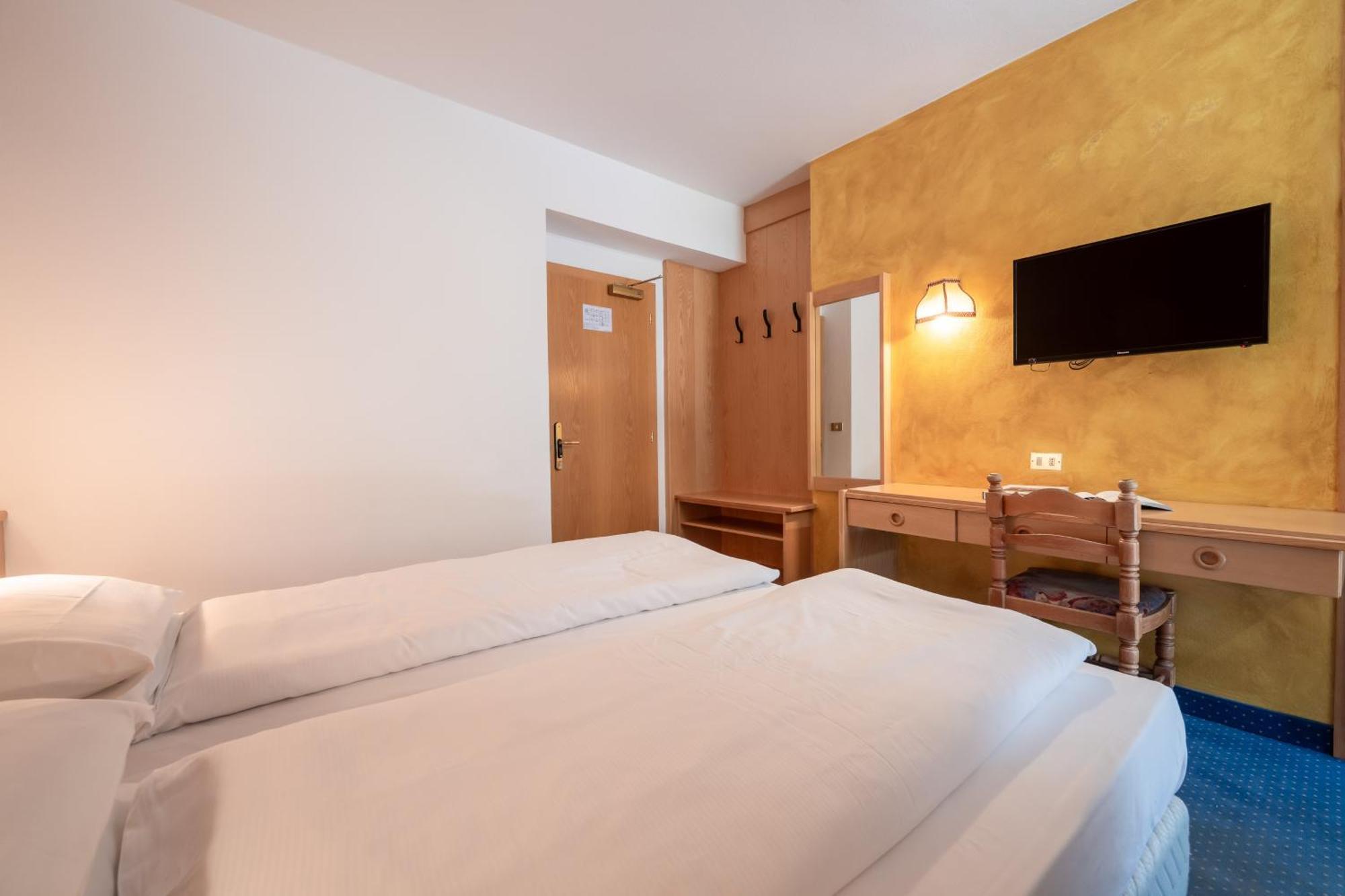 Hotel Grohmann Campitello di Fassa Buitenkant foto