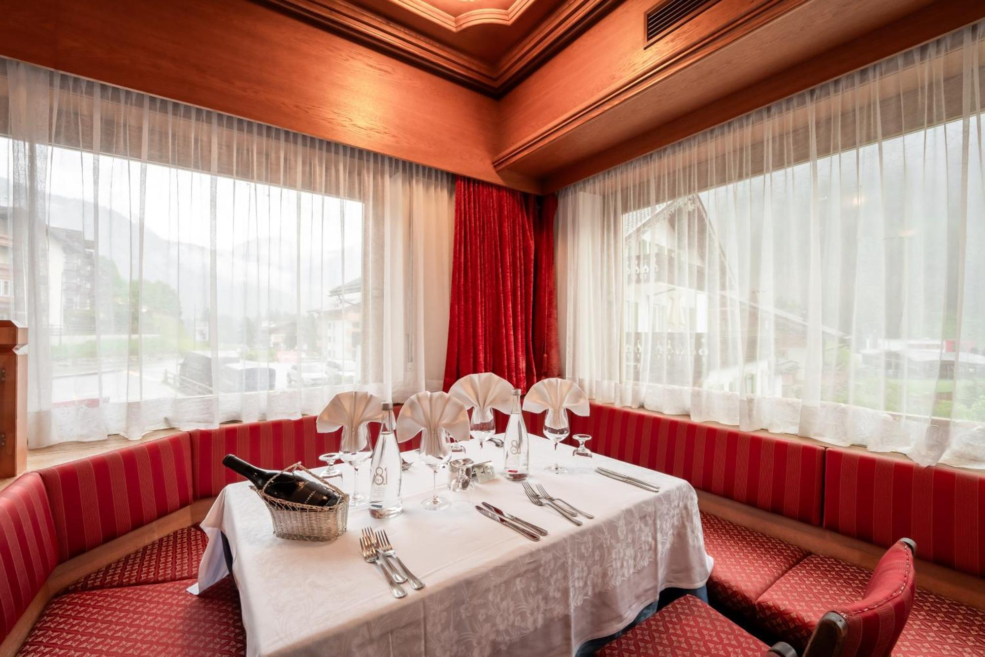 Hotel Grohmann Campitello di Fassa Buitenkant foto