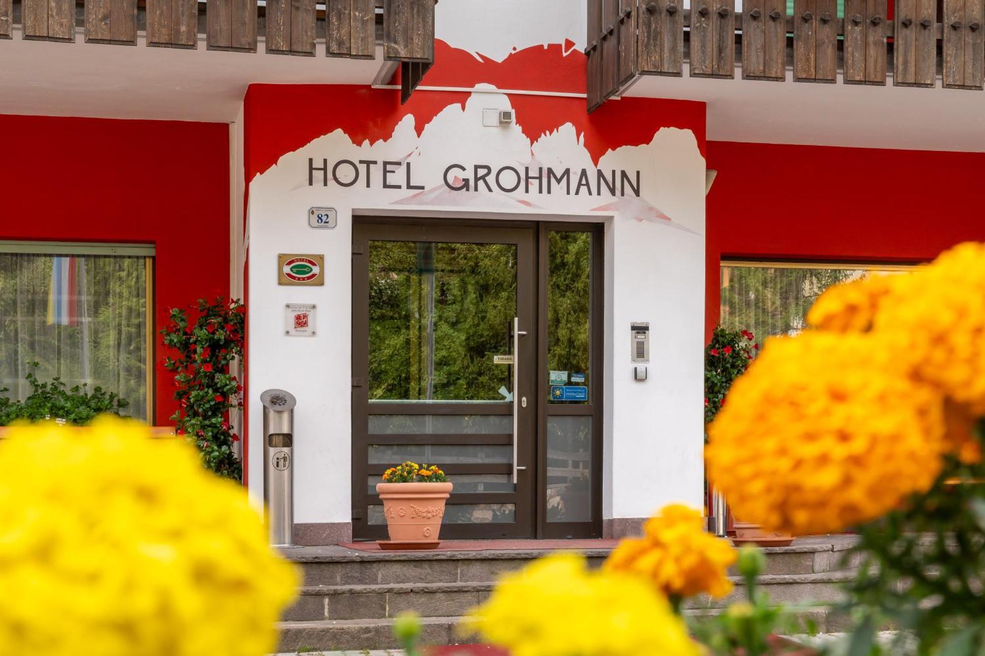 Hotel Grohmann Campitello di Fassa Buitenkant foto