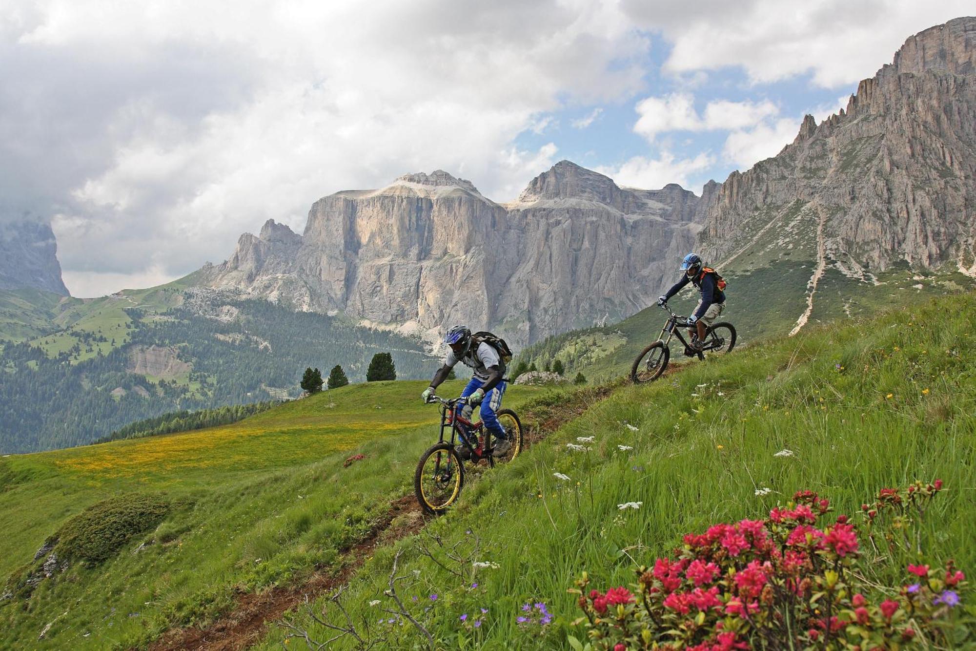 Hotel Grohmann Campitello di Fassa Buitenkant foto